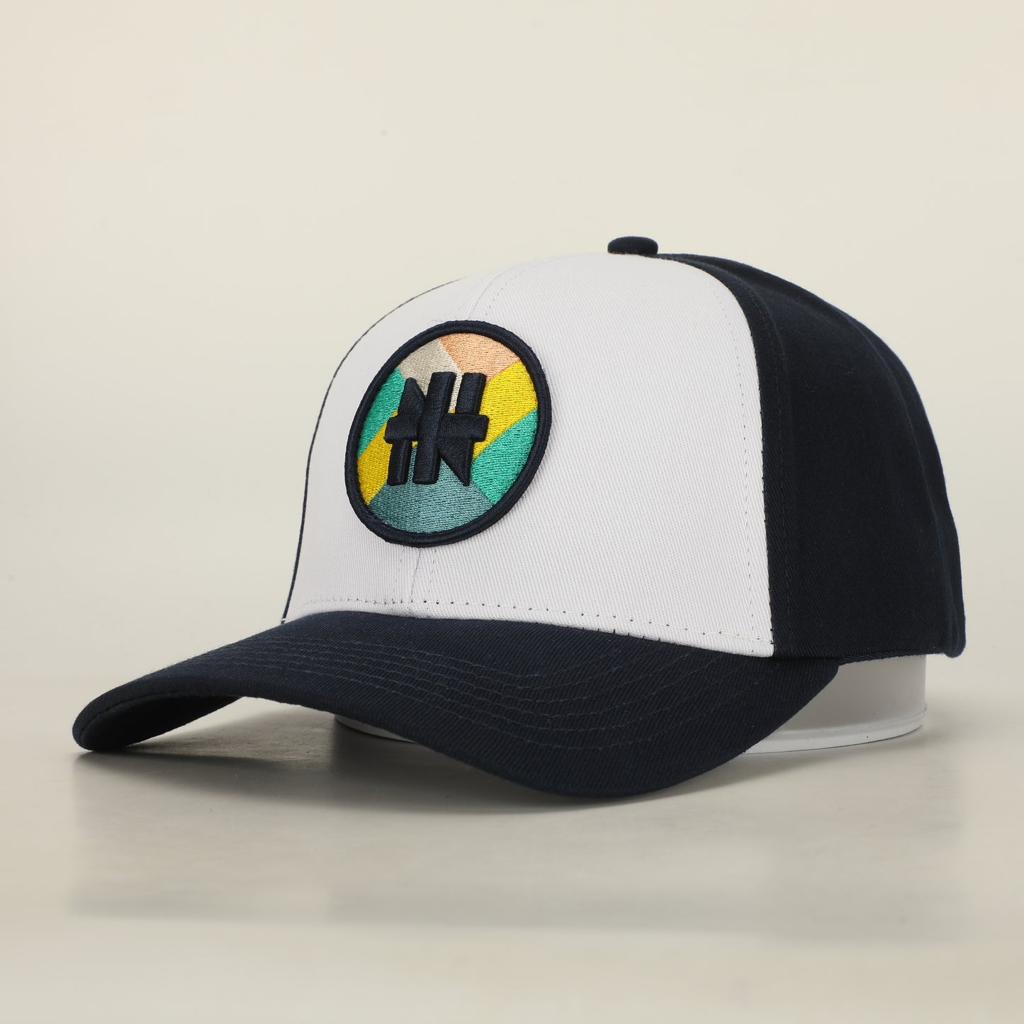 The Baseball - Classic (White/Navy)